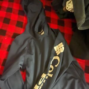 Girls small size 8 Columbia long sleeve with hoodie